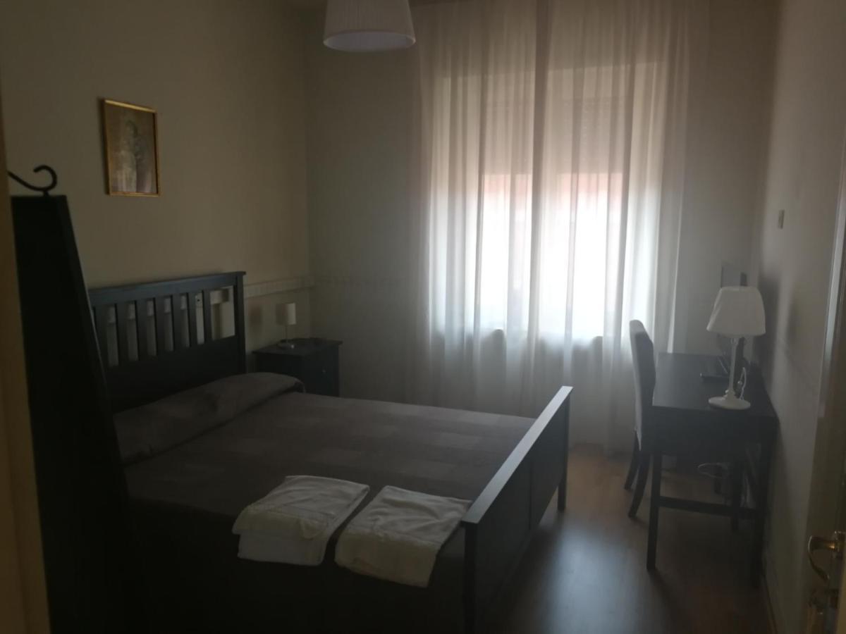 Casa Per Ferie Suore Domenicane Rome Buitenkant foto