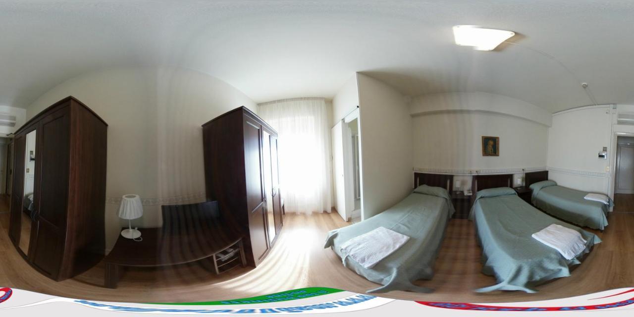 Casa Per Ferie Suore Domenicane Rome Buitenkant foto